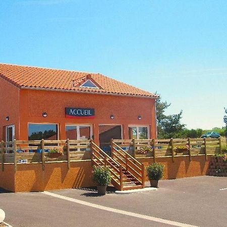 Hotel Cantal Cottages Saint-Georges  Exterior photo